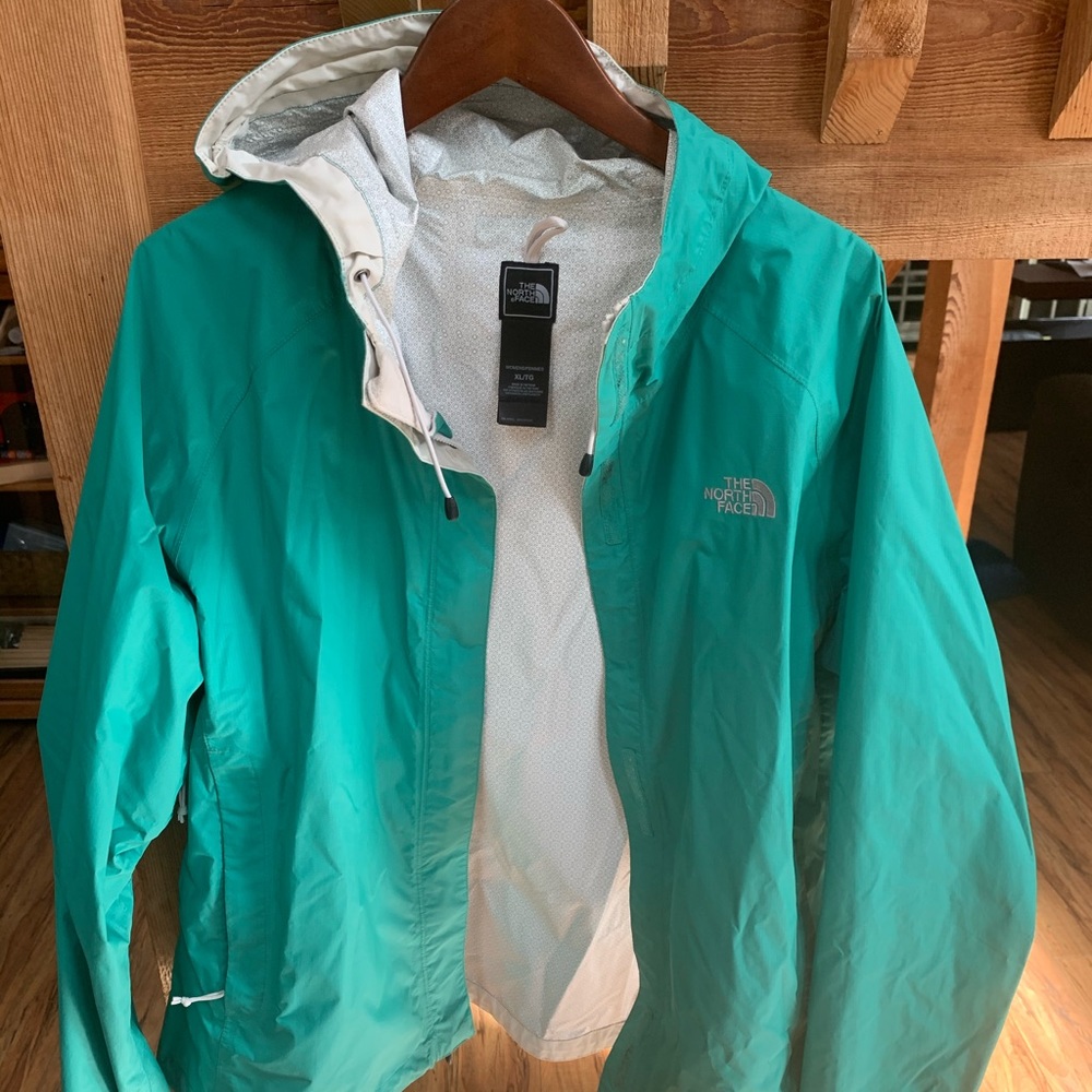 North Face light windbreaker